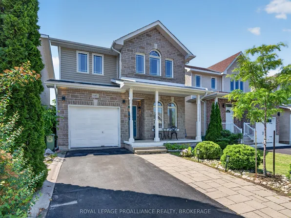 445 Maureen St, Kingston, ON K7K 7M2