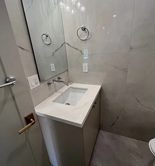 13338 Magnolia Blvd — Photo 39