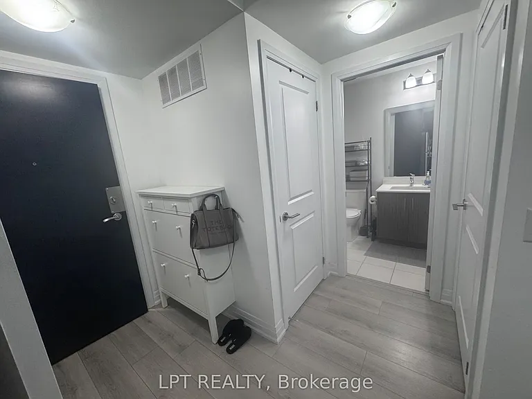 85 Attmar Dr #238 — Photo 6