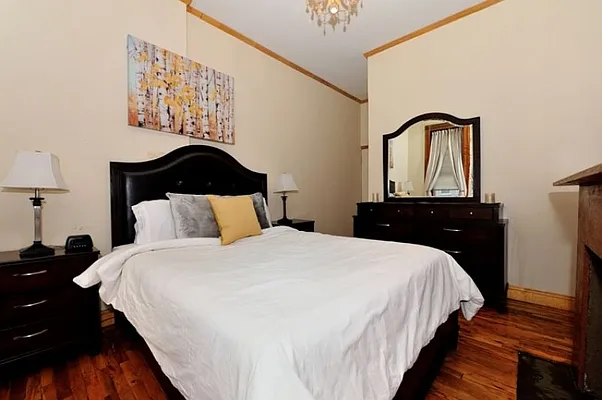 Rented by Eisenberg Exclusives | media 32