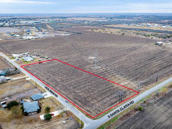 775 Holman Rd, Marion, TX 78124