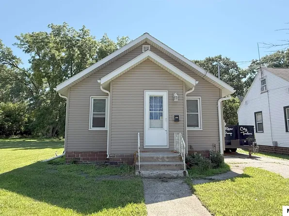 511 N Jackson Ave, Mason City, IA 50401