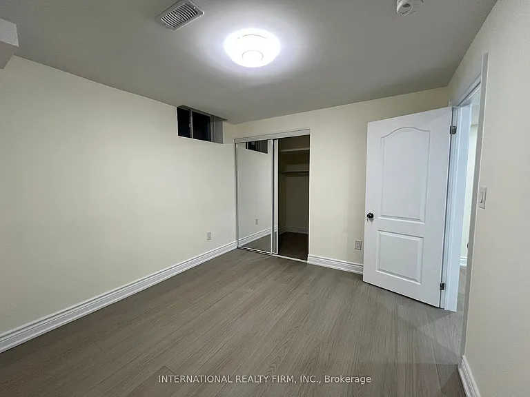 216 Wesmina Ave — Photo 9