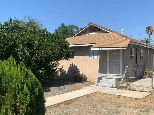 318 W 10th St, Perris, CA 92570