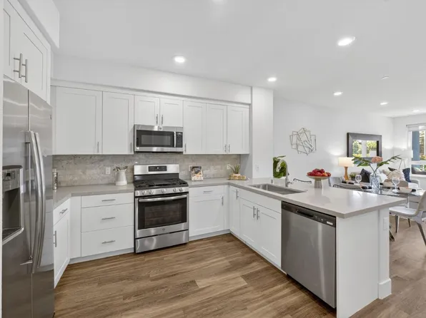 5933 Sunstone Dr Unit 203, San Jose, CA 95123
