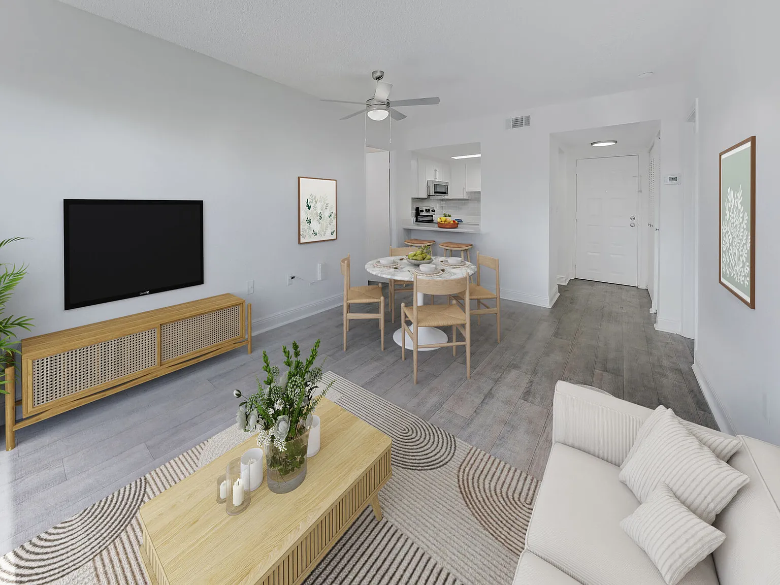7 West — Photo 2