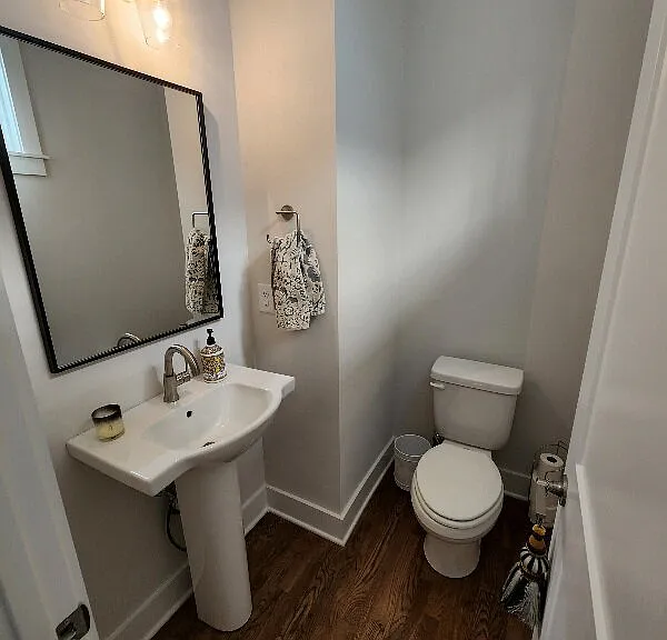 530 Edwin St #22 — Photo 10