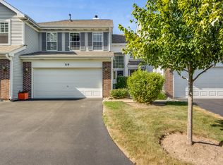 719 Timothy Ct, Dundee, IL 60118