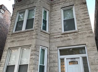 2930 W Polk St #1, Chicago, IL 60612