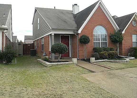 4th image of 1834 Winship Dr