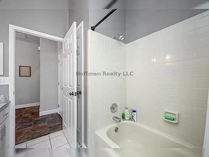 1632 Windsor Pl — Photo 35