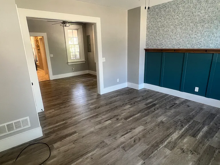 492 Haydens Ln — Photo 6