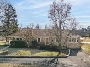 121 Lee Ln, Clinton, TN 37716