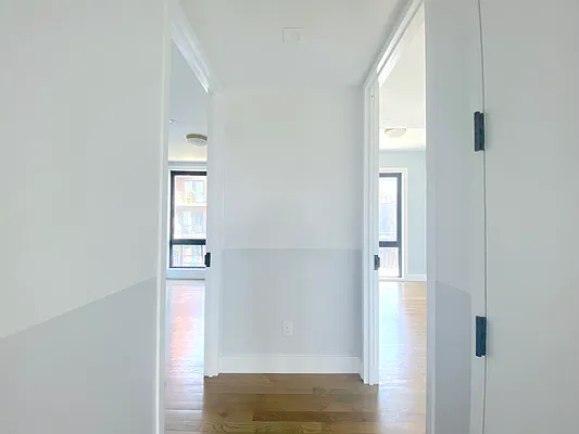 Rented by Nooklyn NYC LLC | media 138