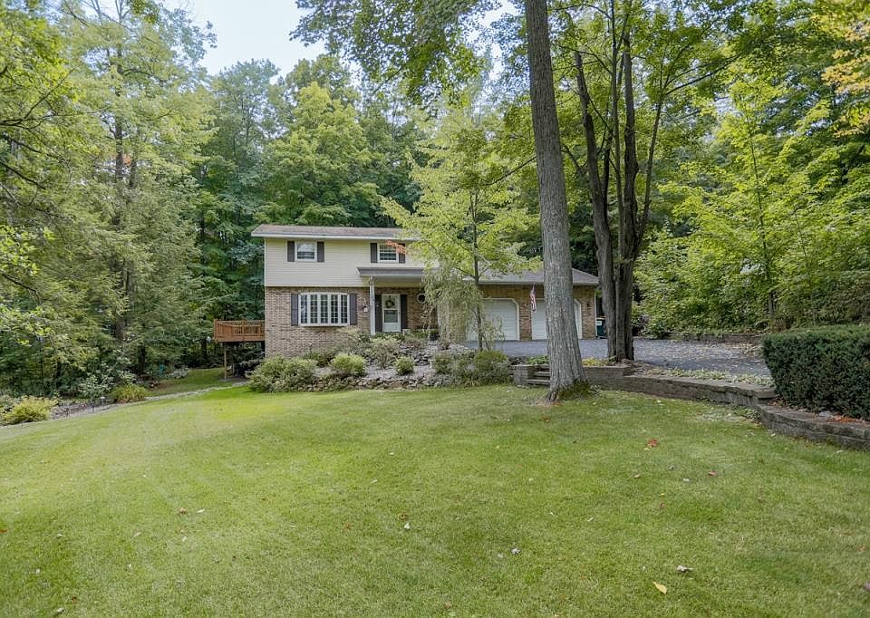 2411 HEMLOCK AVENUE, Schofield, WI 54476 | Zillow