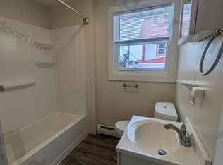 13 Carroll St UNIT 7, Pittsfield, NH 03263