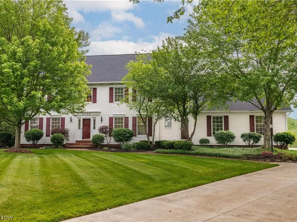 6688 Salerno St NW, Canton, OH 44718