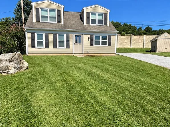307 Paul Cir, Downingtown, PA 19335