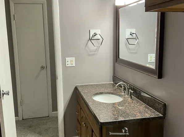 5890 Downing Dr, Indianapolis, IN 46228