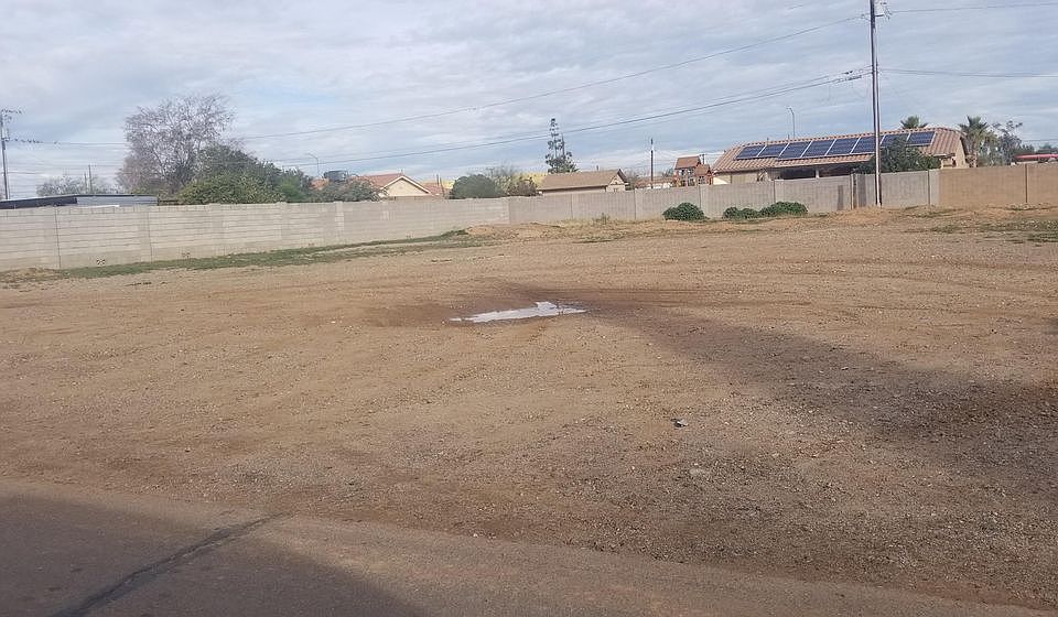 2nd image of 13001 W Tara Ln