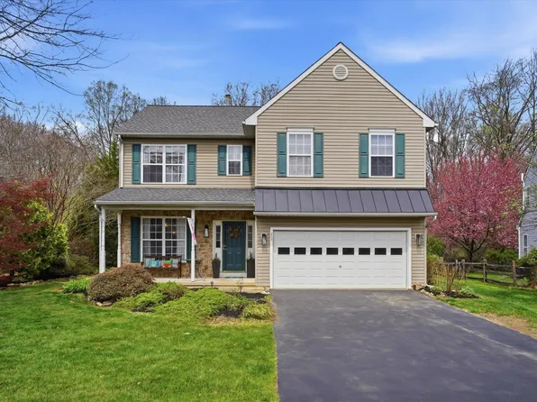 203 Roberts Ln, Coatesville, PA 19320