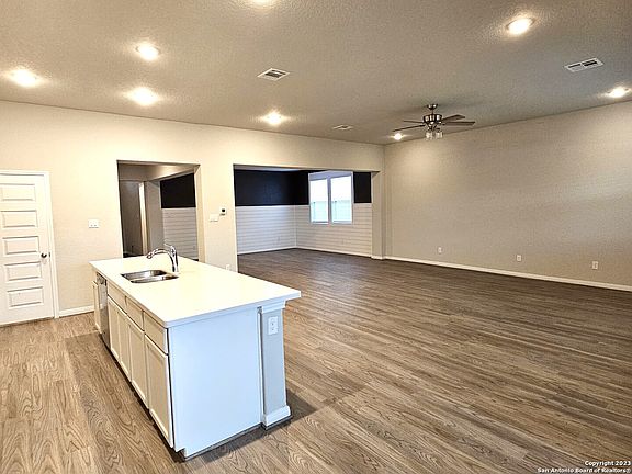 5th image of 12549 ROTHAU DR