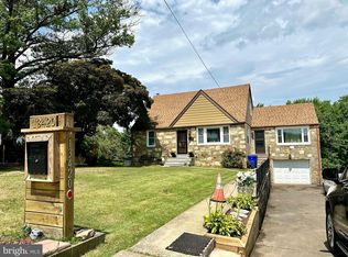 13420 Trevose Rd, Philadelphia, PA 19116