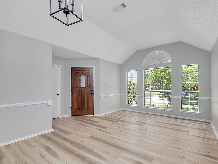 717 Marble Canyon Cir — Photo 19