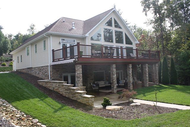 1st image of 194 Harborside Dr