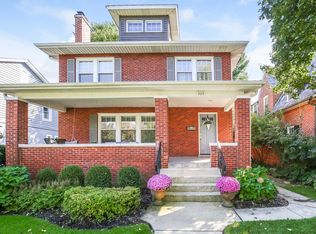 305 W Cuttriss St, Park Ridge, IL 60068