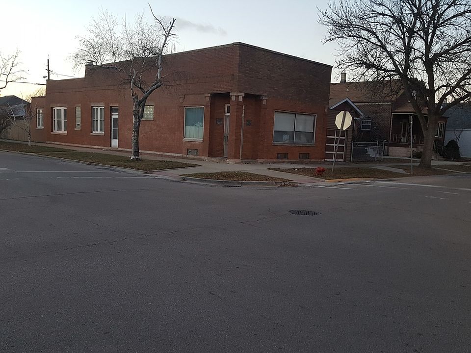 2nd image of 5554 S Kildare Ave #56