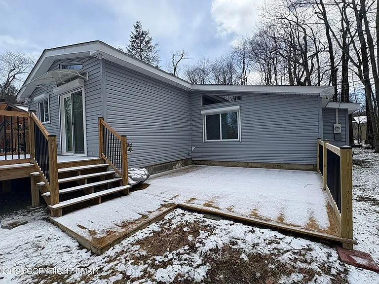 3343 Woodland Dr — Photo 4