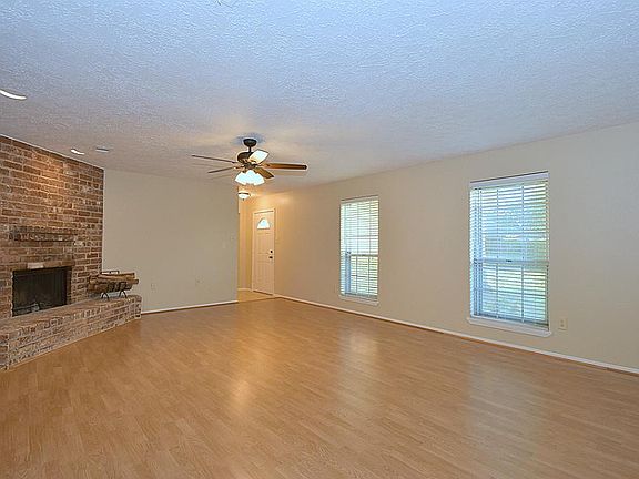 4th image of 14214 Bella Dr