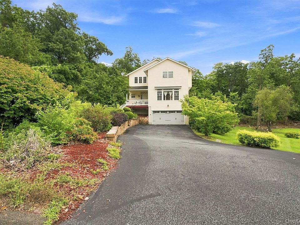 1st image of 12 Greenwood Drive