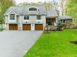 6 Mulberry Cir, Andover, MA 01810