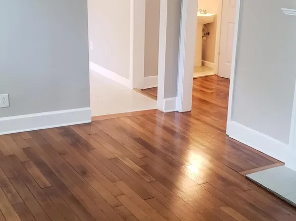 1310 Collins St, Savannah, GA 31404