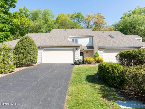 93 Brightonwood Road, Glenmont, NY 12077