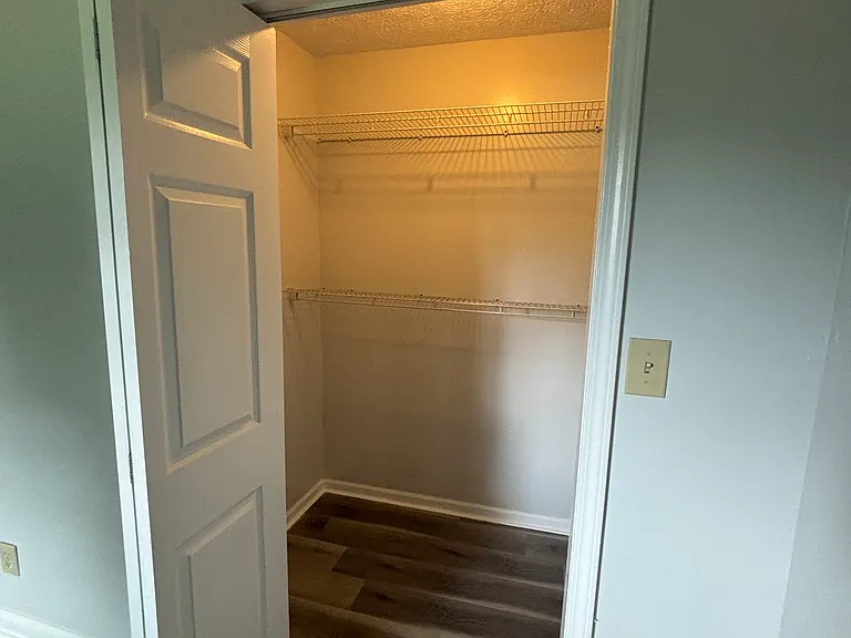 2901 Indian Run Rd — Photo 6