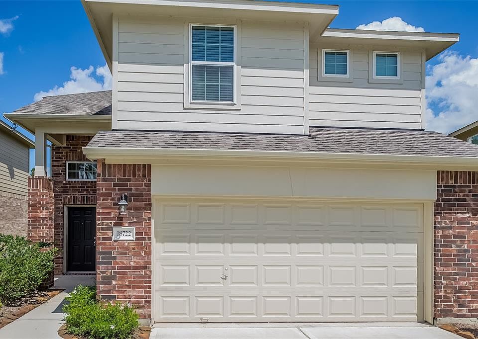 1st image of 18722 Walden Glen Cir