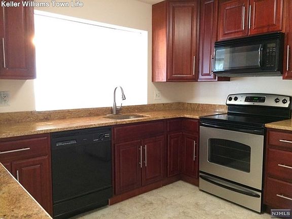 2nd image of 1532 Westgate Dr #2216