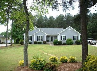 109 Mountain Brooke Dr, Carrollton, GA 30116