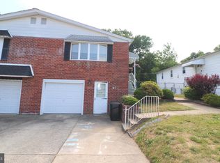 3672 Chesterfield Rd, Philadelphia, PA 19114