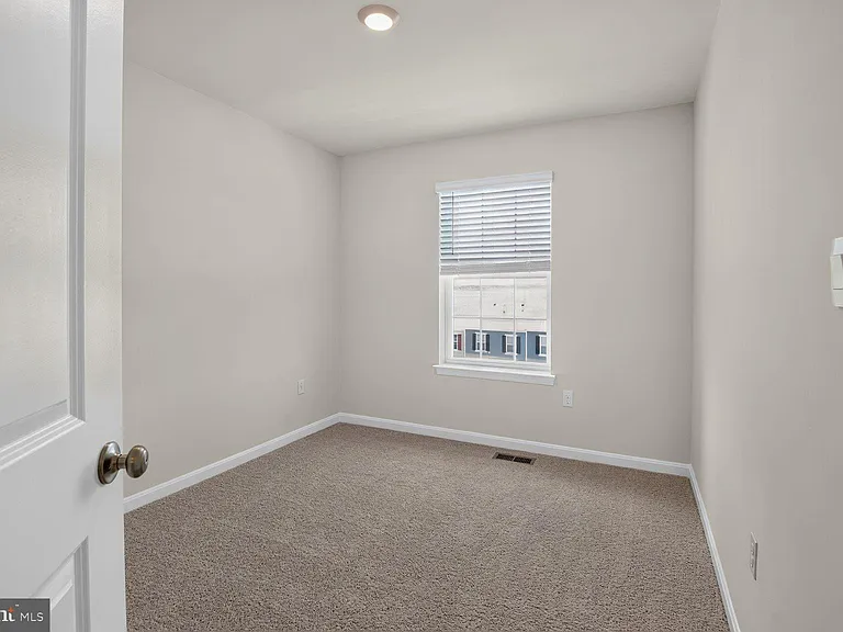 29 Merion Ave — Photo 13