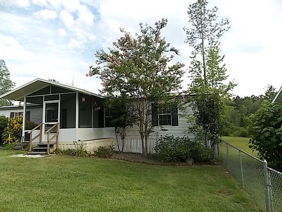 5th image of 4529 Pond Cir