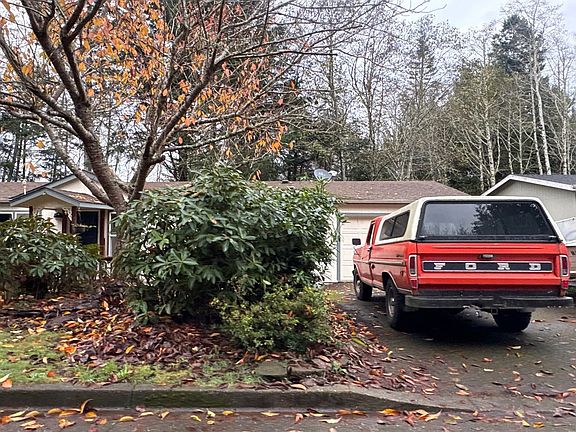 3rd image of 1305 Kristi Loop