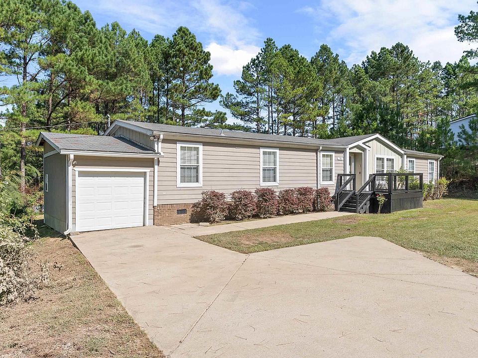 1st image of 75 Brookwood Ct