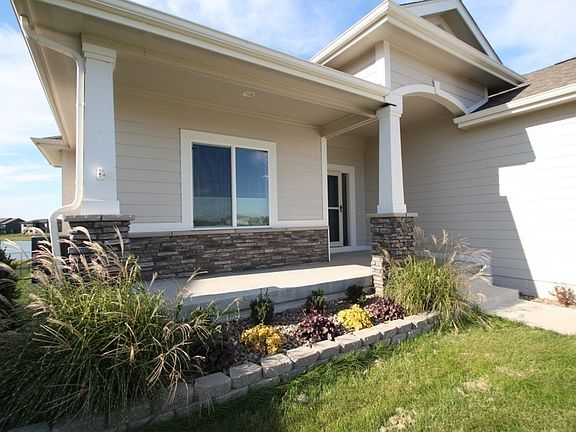 3rd image of 3014 NW Sharmin Dr