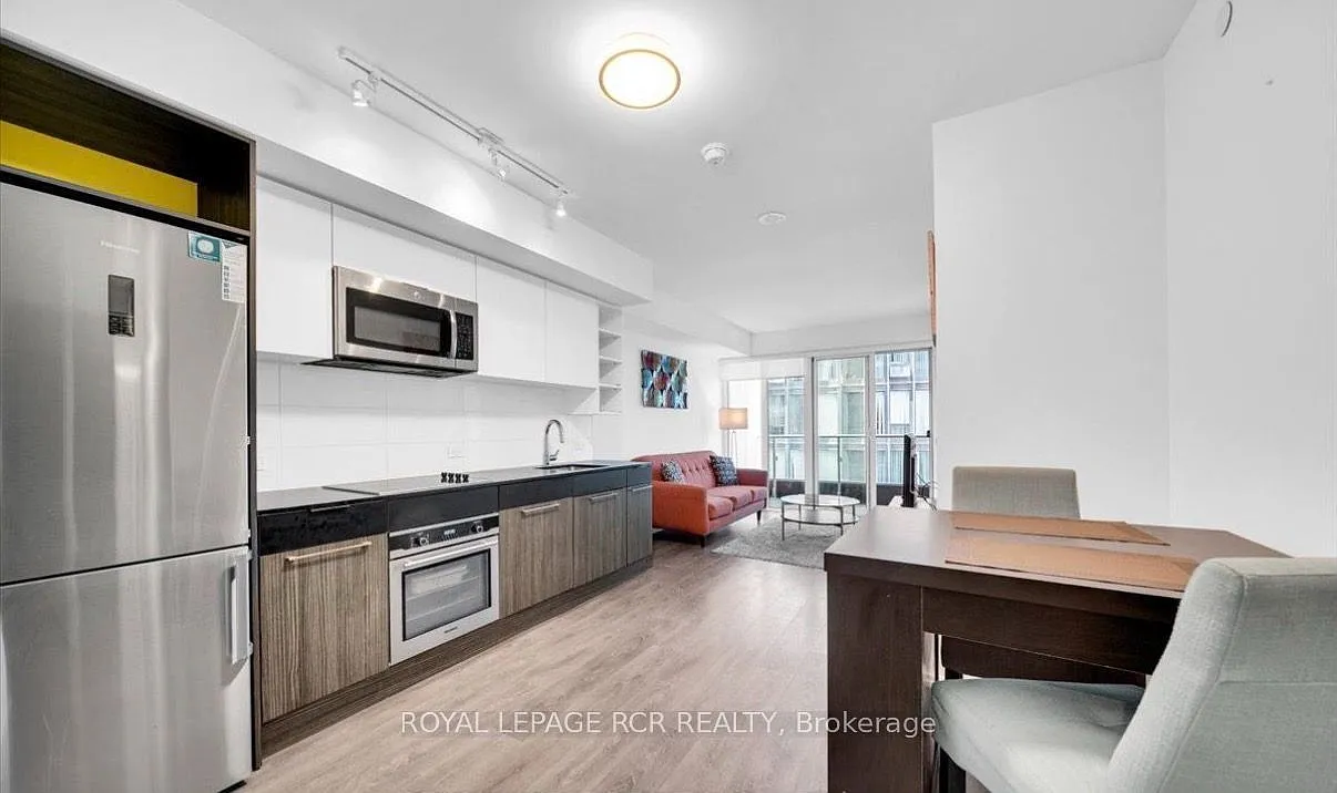 2 bed, $2,200 — Photo 1
