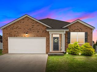 260 Autumn Terrace Ln, Clarksville, TN 37040