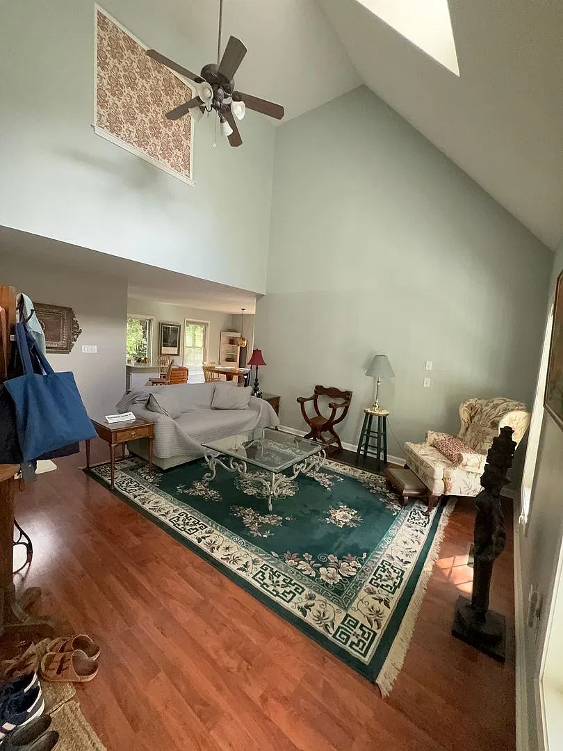 408 Mitchell Lane — Photo 4